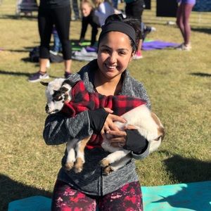 Meet your Posher, Ana